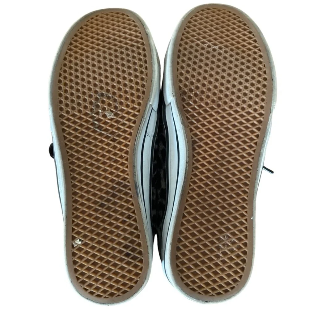 Vans Classic Velvet Animal Print Black Athletic Low Sneaker